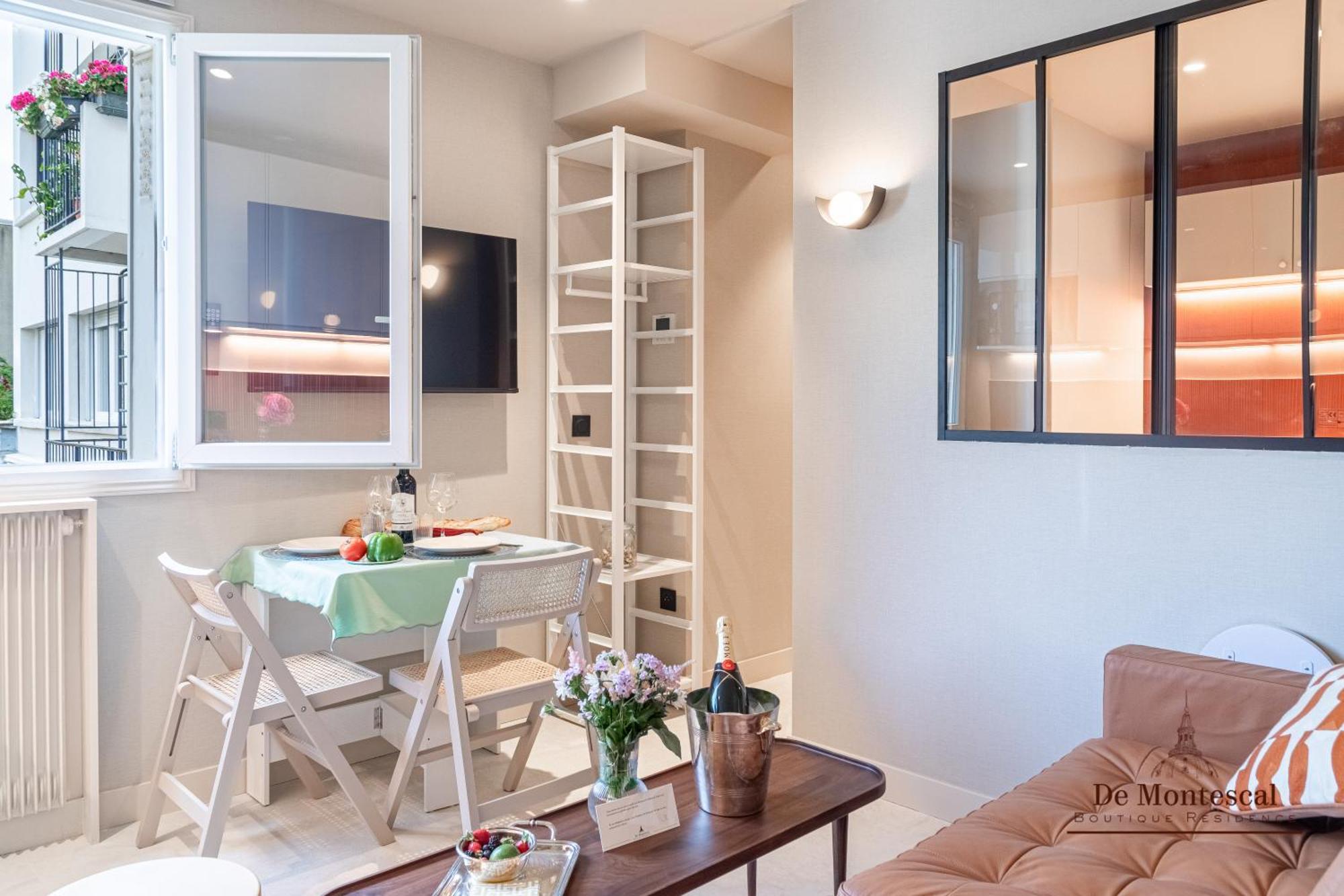 De Montescal Montparnasse Ac Appartment In A Prime Location 22 -36M2 Paris Luaran gambar