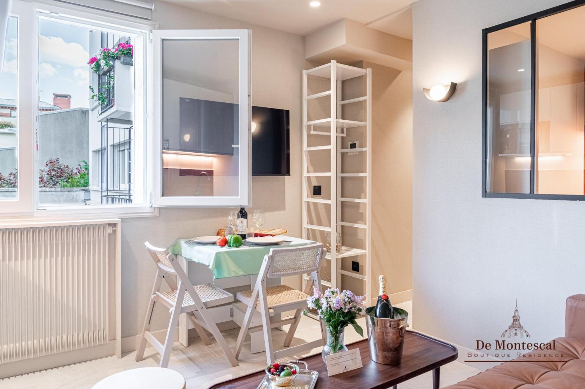 De Montescal Montparnasse Ac Appartment In A Prime Location 22 -36M2 Paris Luaran gambar